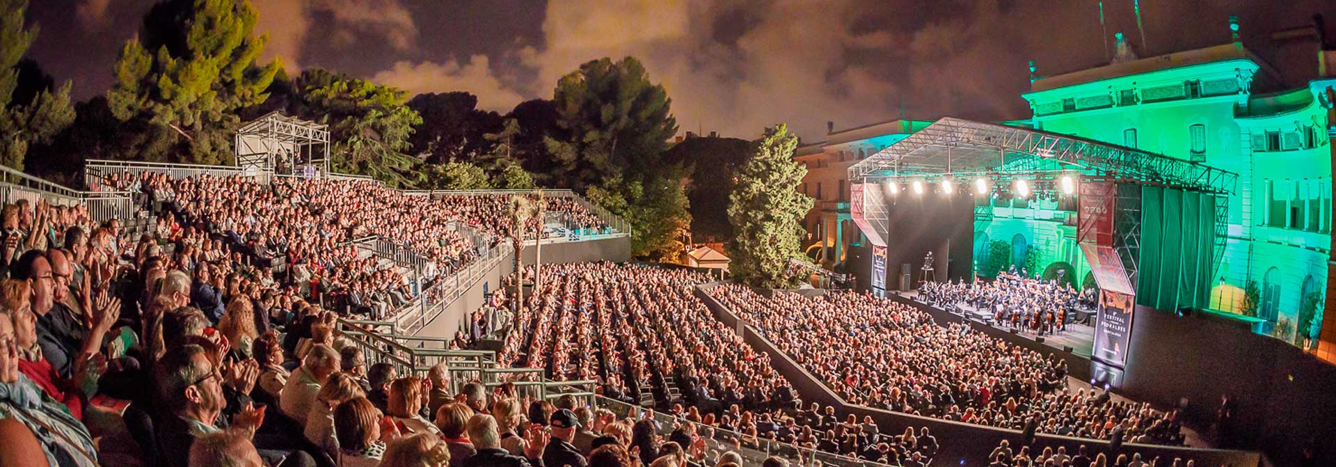 Experience the Pedralbes Gardens Festival with Akira Flats