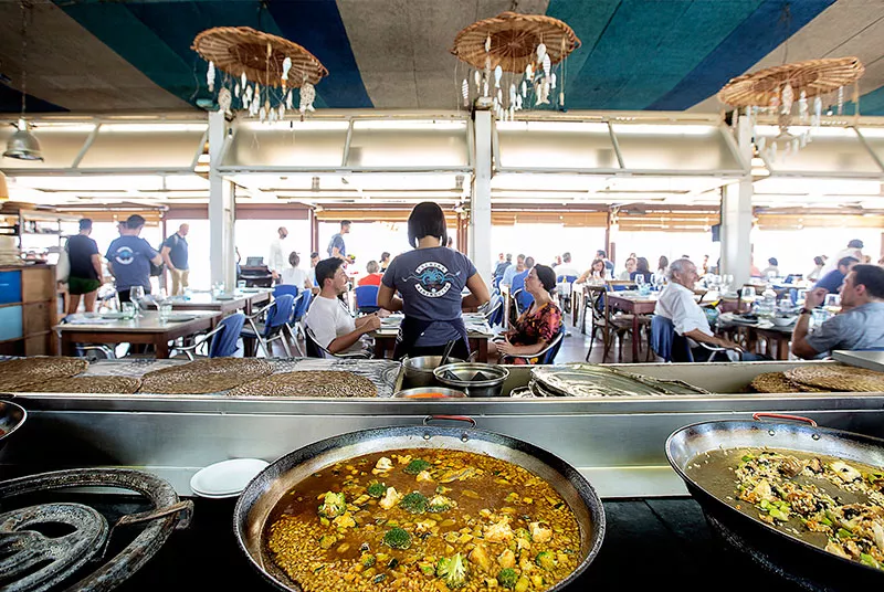 Best restaurants near Diagonal Mar